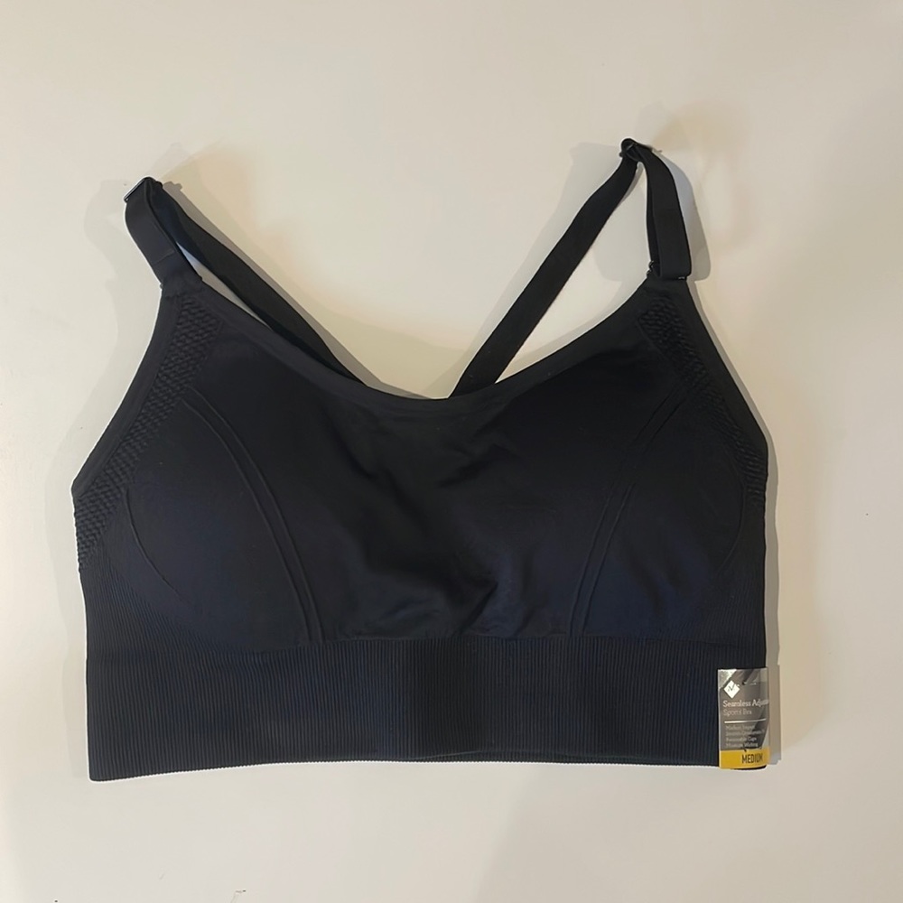 Simple Black Sports Bra
